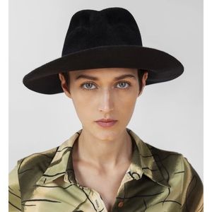 Clyde angora felt hat